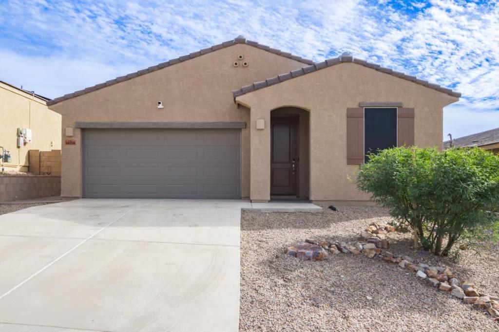14058 E Red Pine Pl in Vail, AZ - Building Photo