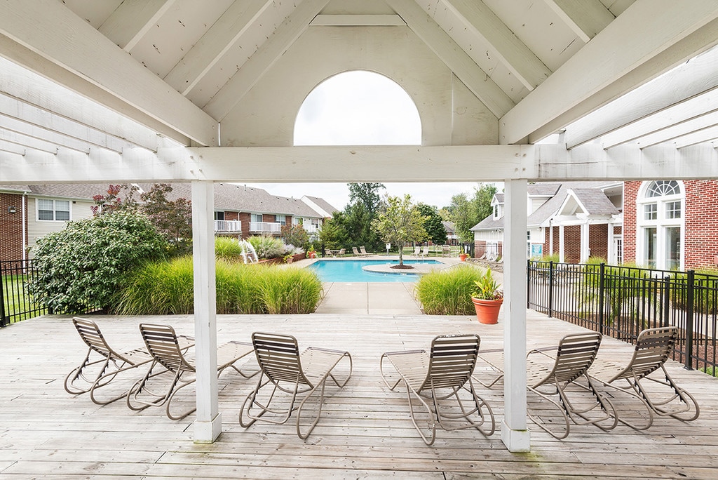 Stonegate Apartments Cincinnati, OH Apartments