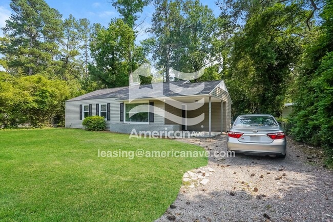 property at 715 Schroder Ave NE