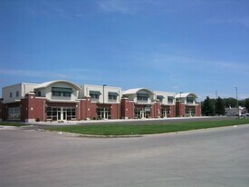University Point Apartments in Grand Forks, ND - Building Photo