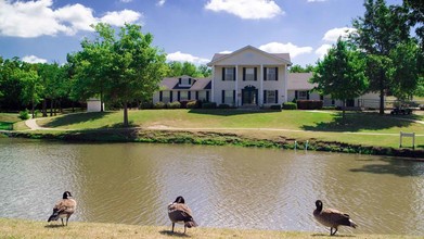 Southfork in Belton, MO - Building Photo - Building Photo