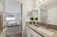 Portofino Townhomes in Wilmington, CA - Building Photo - Building Photo