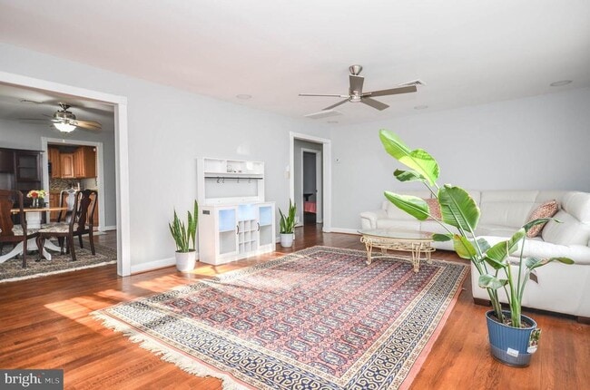 9801 Belhaven Rd in Bethesda, MD - Building Photo - Building Photo