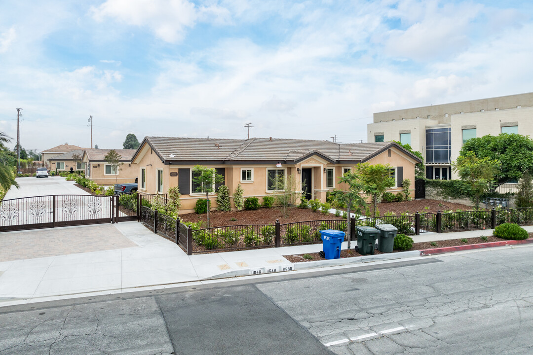 11656 Lower Azusa Rd in El Monte, CA - Building Photo