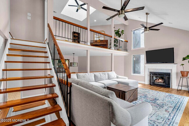 18 Cotswold Cir in Ocean Township, NJ - Building Photo - Building Photo