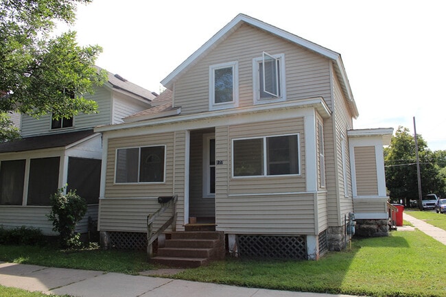 property at 177 W Broadway St