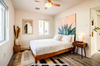 1802 E Cypress St in Phoenix, AZ - Building Photo - Building Photo