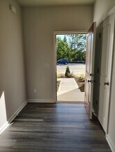 928 Lampton Ct in Jamestown, NC - Building Photo - Building Photo