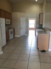 2371 The Oaks Blvd in Kissimmee, FL - Building Photo - Building Photo