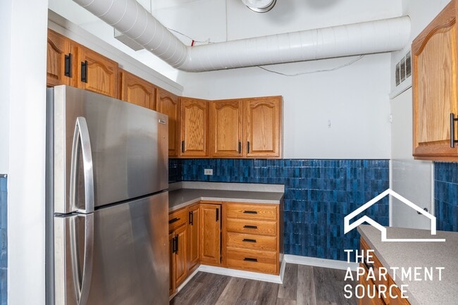 1844 W Henderson St, Unit 1844 in Chicago, IL - Building Photo - Building Photo