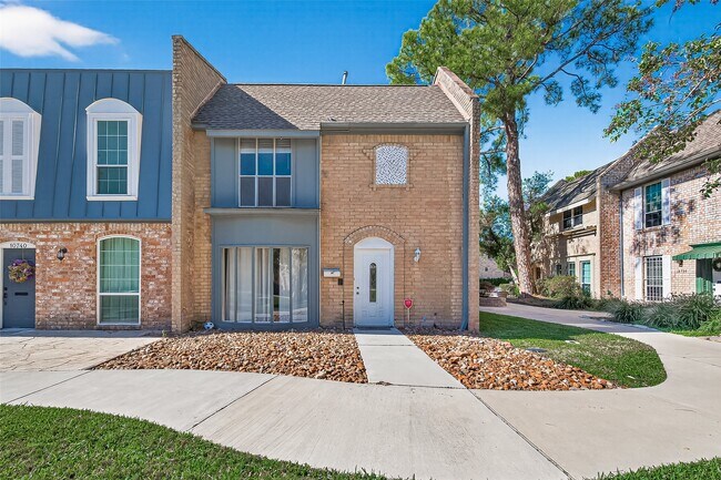 property at 10738 Briar Forest Dr