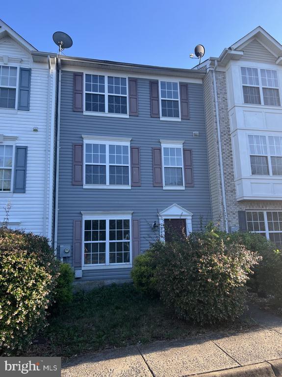 property at 808 Pendleton Ln