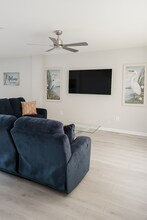 12252 Country White Cir in Tampa, FL - Foto de edificio - Building Photo