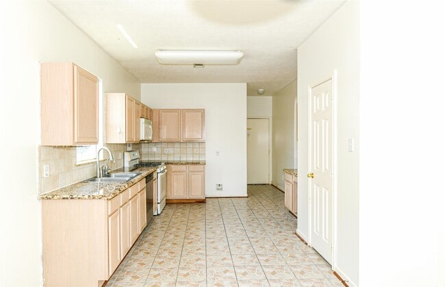 property at 14723 El Tesoro Dr