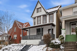 105 Elmont St in Pittsburgh, PA - Building Photo - Building Photo