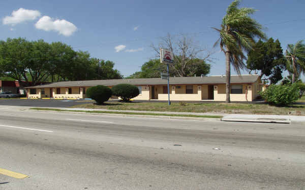 Florida Sunshine Inn in St. Cloud, FL - Building Photo - Building Photo