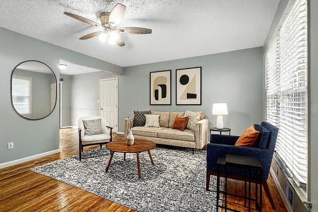 property at 622 NW Kay Dr