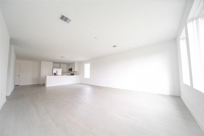 9302 Speckled Trout Dr