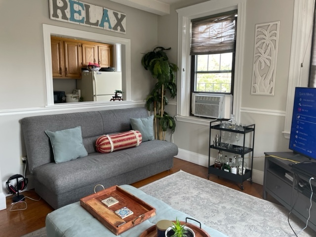 property at 189 Chestnut Hill Ave