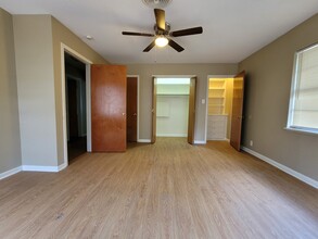 703 Booker St, Unit 705 in Brownwood, TX - Building Photo - Building Photo