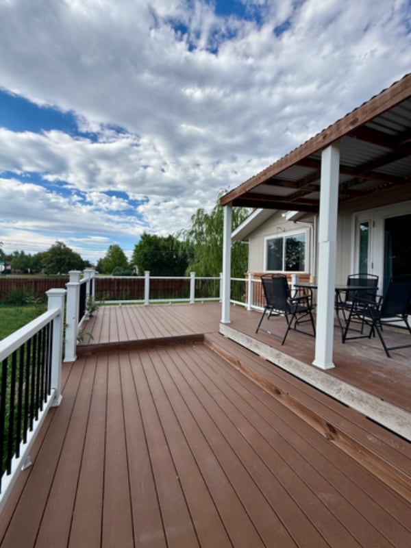 property at 1601 27th Ave