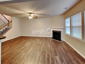 16009 Long Talon Way in Charlotte, NC - Building Photo - Building Photo