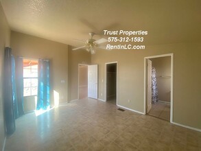 2729 Ben Boldt Pl in Las Cruces, NM - Building Photo - Building Photo