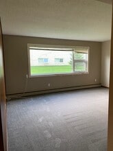 20 Spence St in Regina, SK - Building Photo - Building Photo