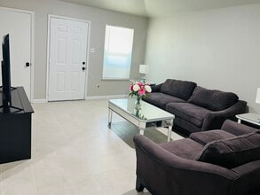 2525 Esquire Dr in Arlington, TX - Building Photo - Building Photo