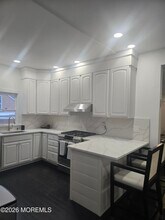 486 W Lincoln Ave in Ocean Township, NJ - Building Photo - Building Photo