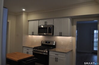 56 Harrison Ave in Branford, CT - Building Photo - Building Photo