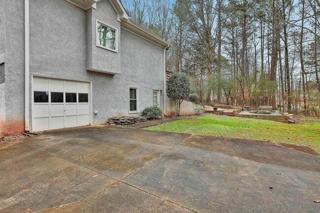 60 Birchwood Ln in Sharpsburg, GA - Building Photo - Building Photo