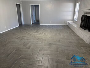 1932 Glenwood Dr in San Angelo, TX - Building Photo - Building Photo