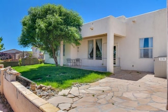 832 Monterrey Rd NE in Rio Rancho, NM - Building Photo - Building Photo