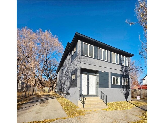 414 N 33rd Ave in Minneapolis, MN - Building Photo - Building Photo