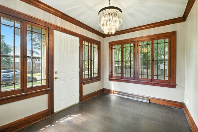 2926 Morgan Ave N in Minneapolis, MN - Building Photo - Building Photo