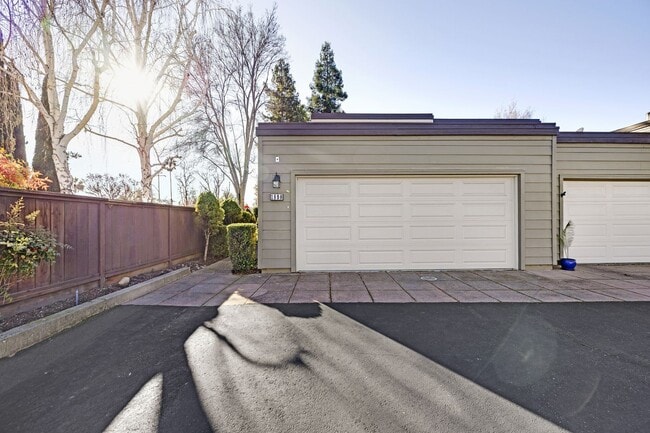 1898 Harvest Rd in Pleasanton, CA - Building Photo - Building Photo