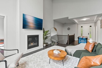 1016 Echo Hills Rd in Huntsville, ON - Building Photo - Building Photo