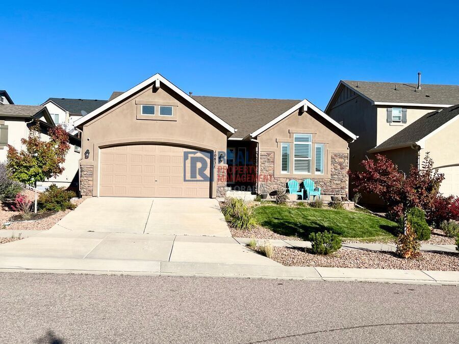 10831 Fossil Dust Dr in Colorado Springs, CO - Building Photo