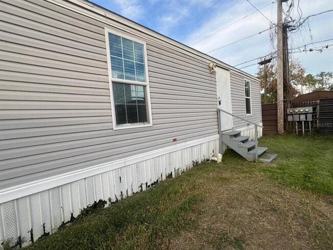 property at 5600 New Tampa Hwy