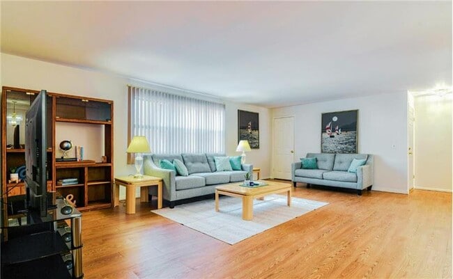 property at 226 Bexley Ln