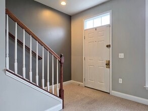 214 Sagamore Hl in Mount Joy, PA - Building Photo - Building Photo