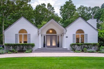 44 Tansey Ln in Bridgehampton, NY - Building Photo - Building Photo