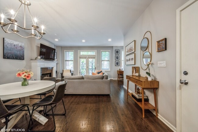1511 N Hudson Ave in Chicago, IL - Building Photo - Building Photo
