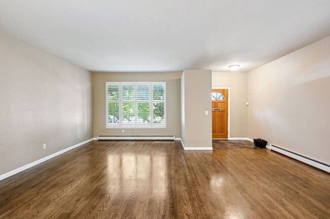 1330 S Washington St in Denver, CO - Building Photo - Building Photo