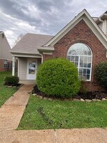 1514 Estacada Way in Cordova, TN - Building Photo