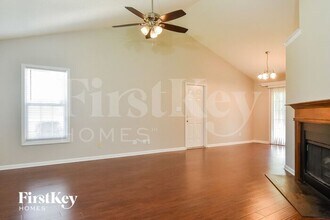 7121 Taunton Dr in Greensboro, NC - Building Photo - Building Photo