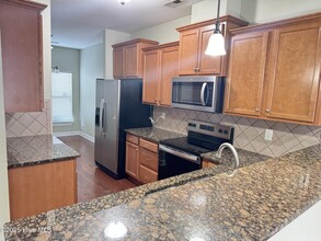 1801 Fox Den Way in Greenville, NC - Building Photo - Building Photo