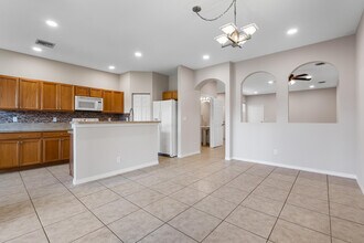 3051 Grandiflora Dr in Greenacres, FL - Building Photo - Building Photo