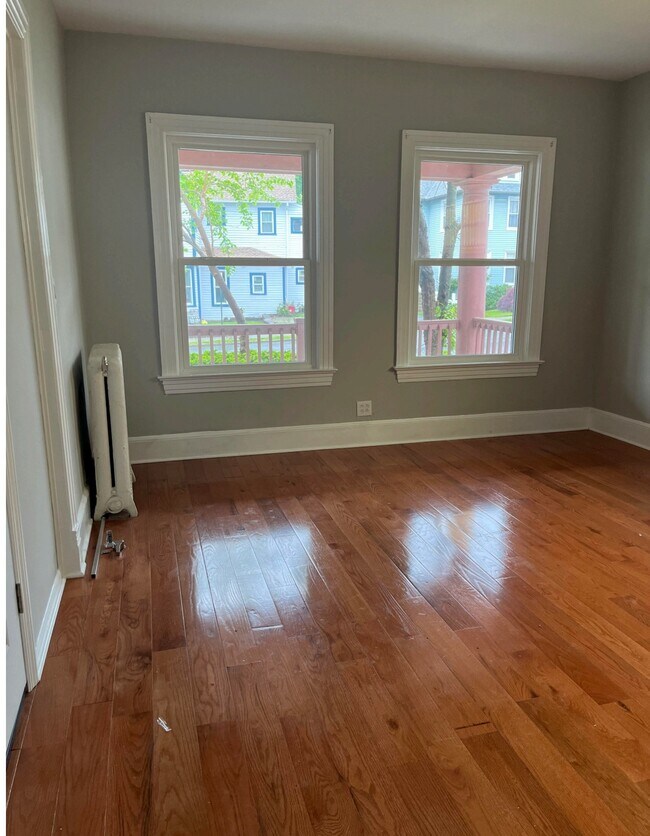 52 Grand Ave Rentals in Middletown, NY